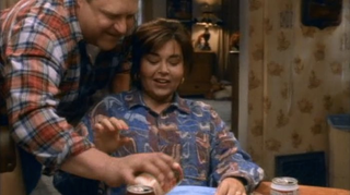 Illustration for article titled A personal Roseanne episode mirrors its star’s fluid relationship with her past